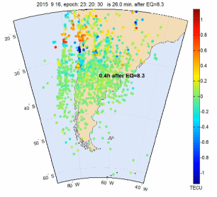 Zakłócenia pola elektrycznego w jonosferze wywołane falami grawitacyjnymi niespełna pół godziny po trzęsieniu Ziemi Chile-Illapel w 2015 roku.