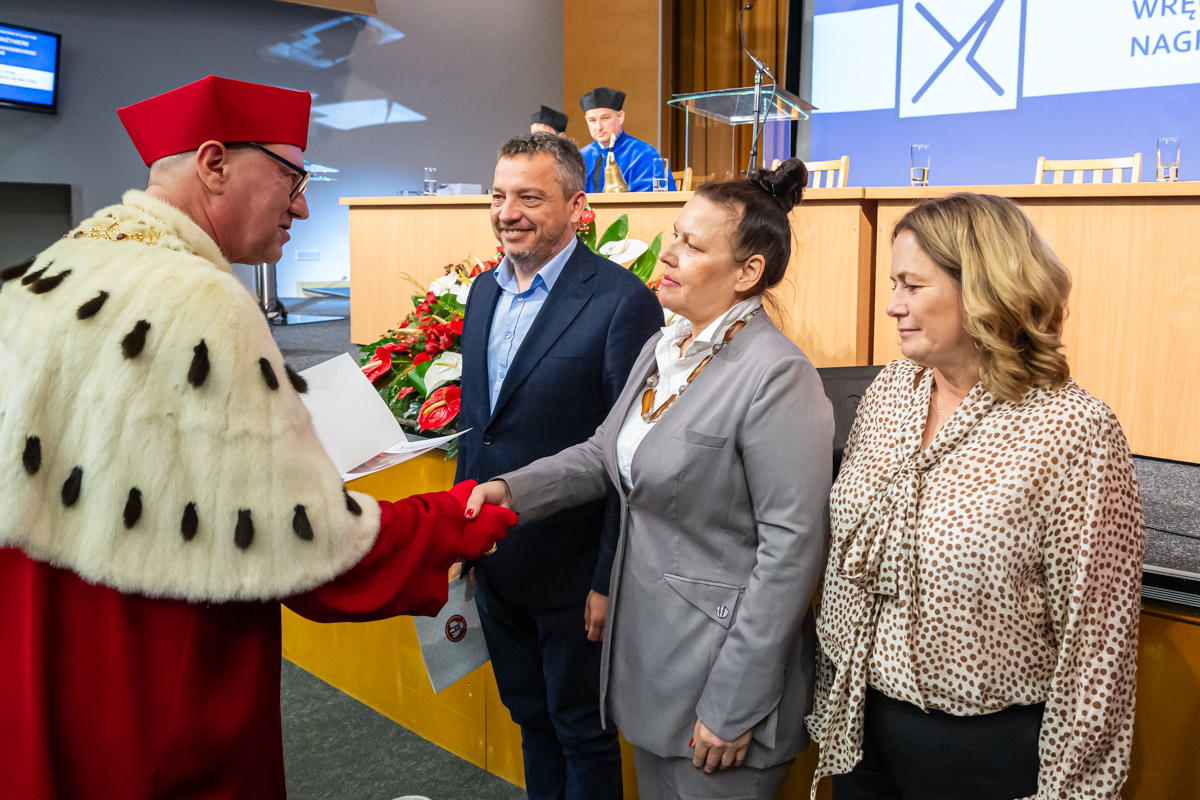 Inauguracja - wręczenie nagród JM Rektora 